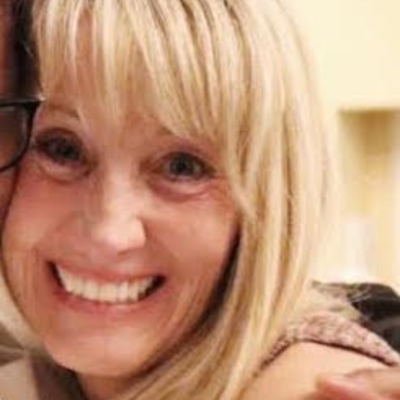 Meet your Posher, Lynette - Picture 2 of 4